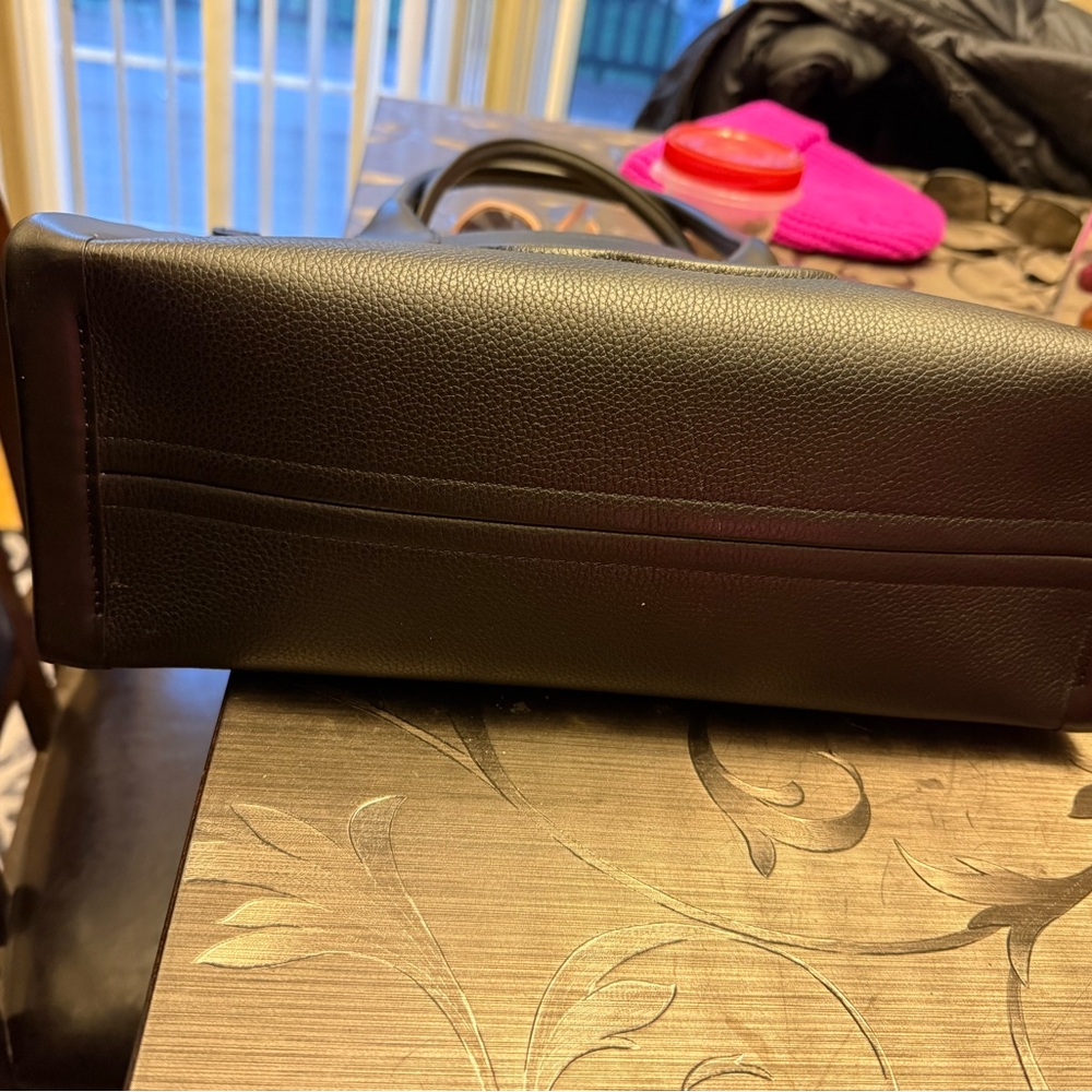 Christian Louboutin By My Side bag large. - Picture 9 of 10